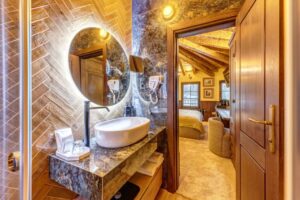 PIPER LODGE-36